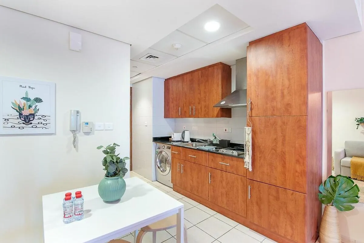 Bohemian Inspired Studio Perfect For A Family Of 4 In Jlt! Apartment Dubai United Arab Emirates